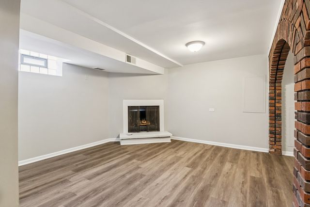 270 Madison Avenue, Calumet City, IL 60409