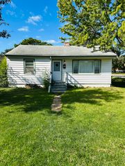 3502 Morgan Street, Steger, IL 60475