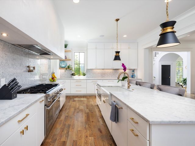 6452 Penrose Dr, Brentwood, TN 37027