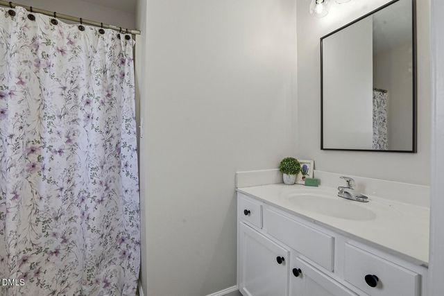 470 Magdala Place, Apex, NC 27502