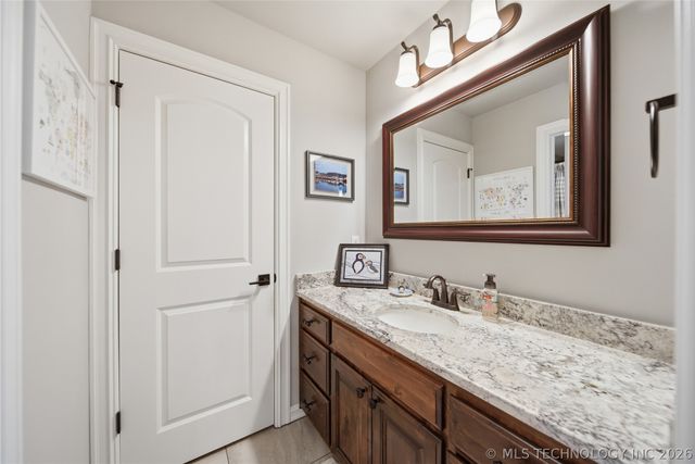 9365 S 278th East Avenue, Broken Arrow, OK 74014