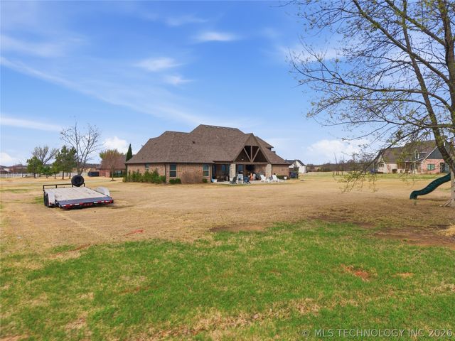 9365 S 278th East Avenue, Broken Arrow, OK 74014