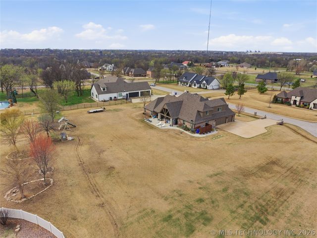 9365 S 278th East Avenue, Broken Arrow, OK 74014