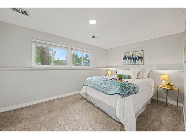 2912 Double Tree Dr, Fort Collins, CO 80521