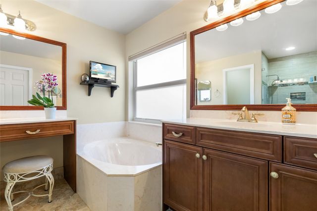 3907 NW 56th Street, Coconut Creek, FL 33073