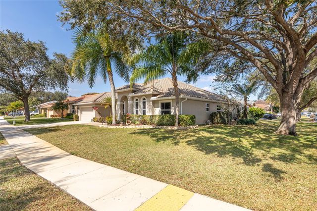 3907 NW 56th Street, Coconut Creek, FL 33073