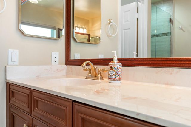 3907 NW 56th Street, Coconut Creek, FL 33073