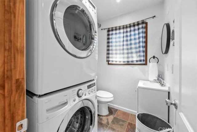 921 Wendy, Big Bear City, CA 92314