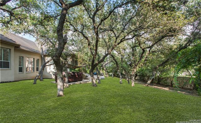 11835 Elmscourt, San Antonio, TX 78230
