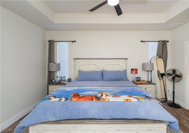 1256 Edna ST E, Lehigh Acres, FL 33974