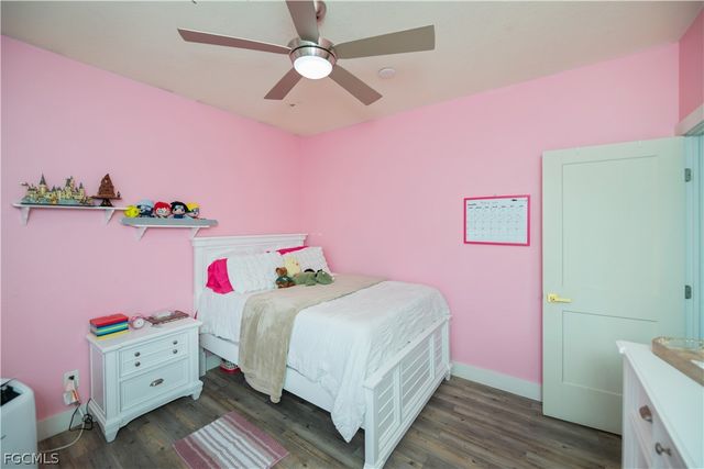 1256 Edna ST E, Lehigh Acres, FL 33974