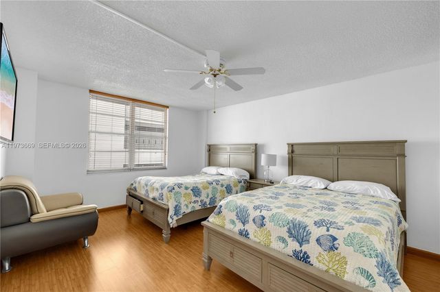 3725 S Ocean Dr 905, Hollywood, FL 33019