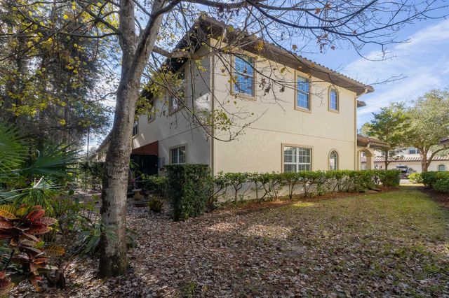 64 Grand Ravine Dr, St Augustine, FL 32086