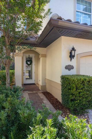 64 Grand Ravine Dr, St Augustine, FL 32086