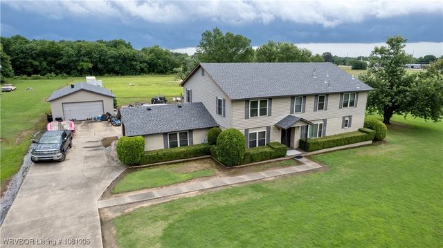 110907 4760 Road, Muldrow, OK 74948