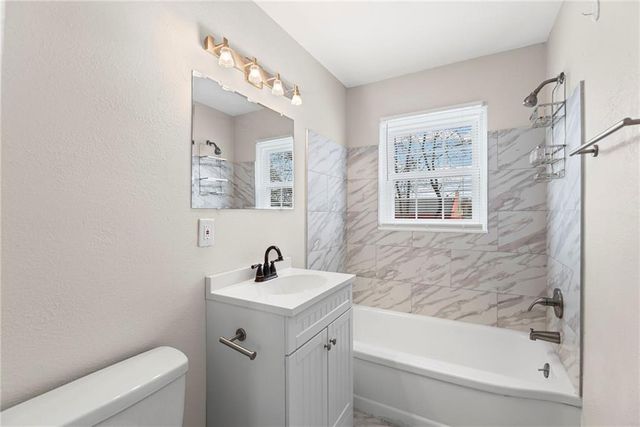 7608 W 63rd Terrace, Mission, KS 66202