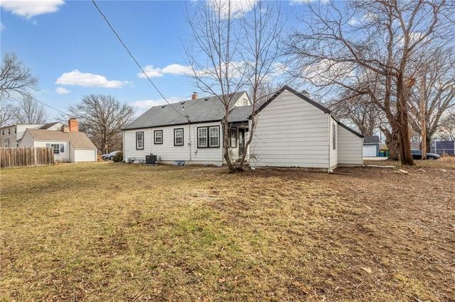 7608 W 63rd Terrace, Mission, KS 66202