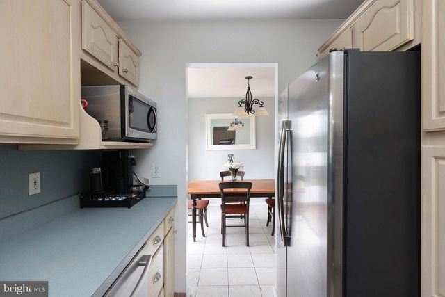 973 STAFFORD DR, Toms River, NJ 08753