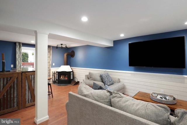 973 STAFFORD DR, Toms River, NJ 08753