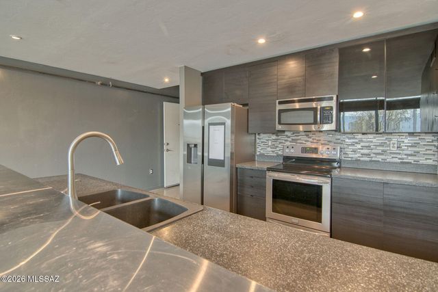 1001 E 17th St Apt 114, Tucson, AZ 85719