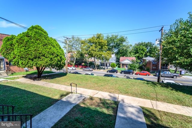5053 SHERIFF RD NE, Washington, DC 20019