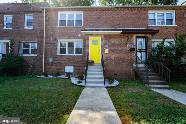 5053 SHERIFF RD NE, Washington, DC 20019