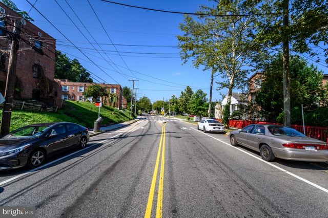 5053 SHERIFF RD NE, Washington, DC 20019