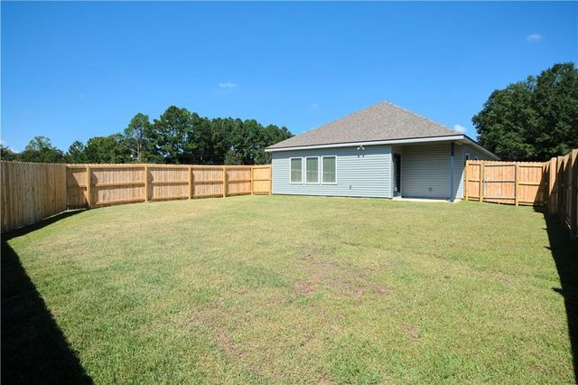 8561 Clarke Road, Mobile, AL 36695
