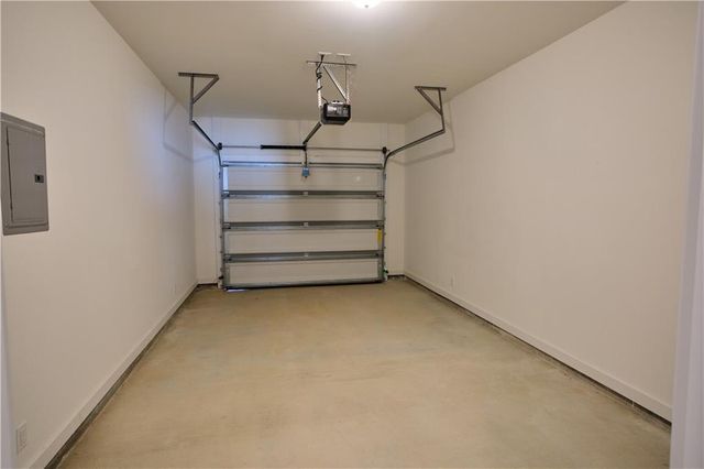 8561 Clarke Road, Mobile, AL 36695