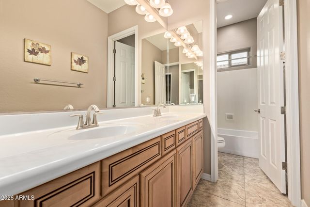 5239 S AMETHYST Place, Chandler, AZ 85249