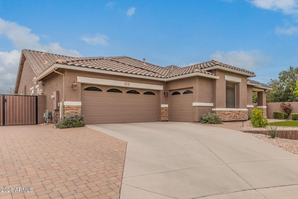 5239 S AMETHYST Place, Chandler, AZ 85249