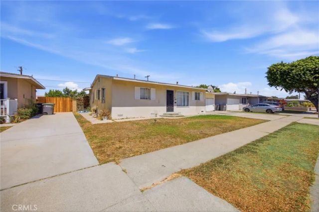 139 E 229th Street, Carson, CA 90745