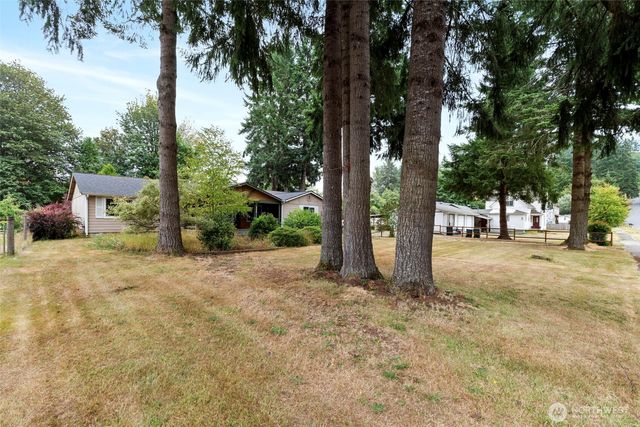 220 California Street, Pe Ell, WA 98572