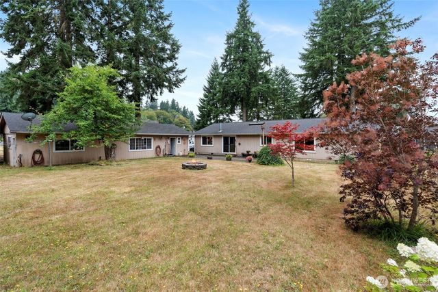 220 California Street, Pe Ell, WA 98572