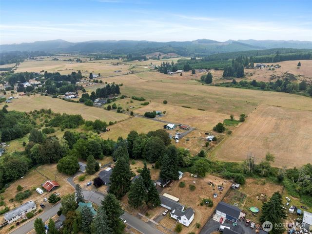 220 California Street, Pe Ell, WA 98572