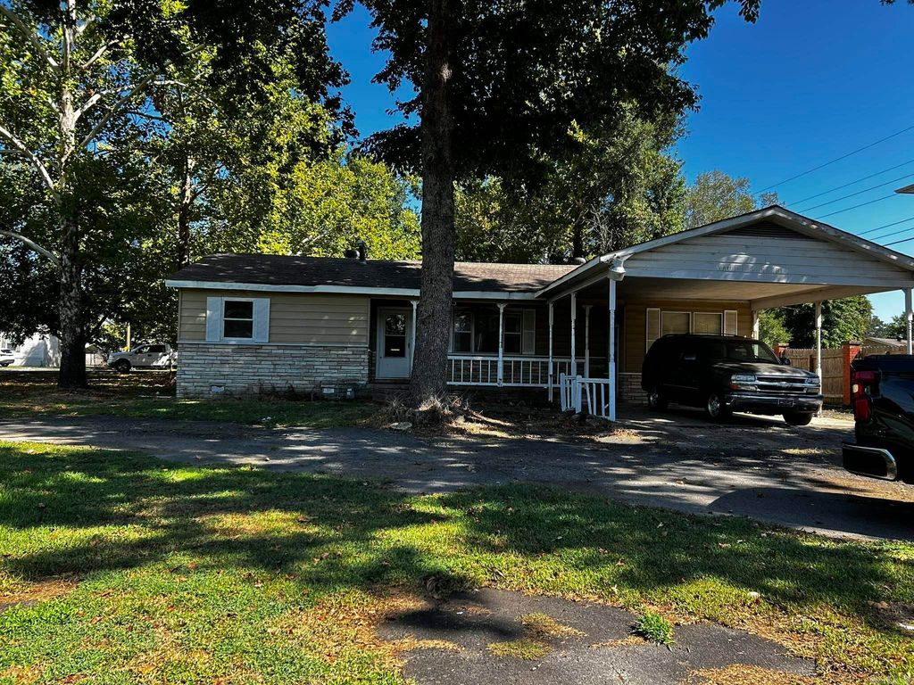 7802 Jacksonville Cutoff Road, Sherwood, AR 72120