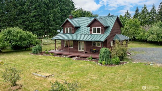 6373 Eastwood Road, Deming, WA 98244
