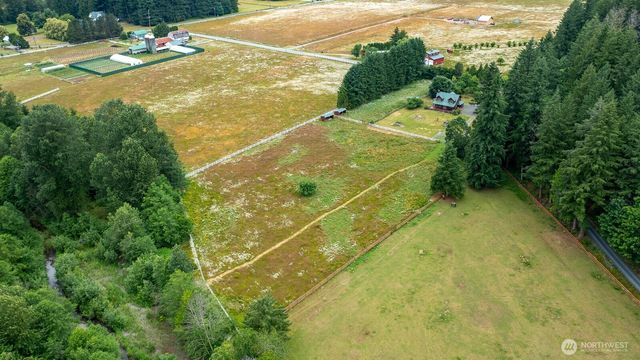 6373 Eastwood Road, Deming, WA 98244