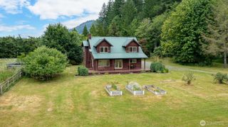 6373 Eastwood Road, Deming, WA 98244