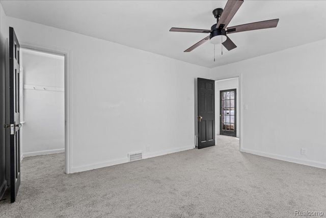 1210 Blanchard Avenue, Flint, MI 48503