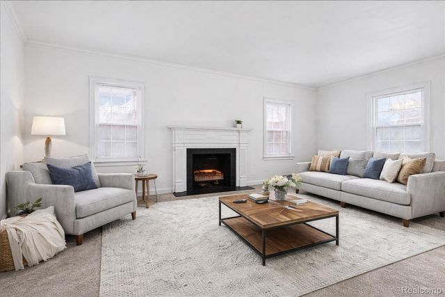 1210 Blanchard Avenue, Flint, MI 48503