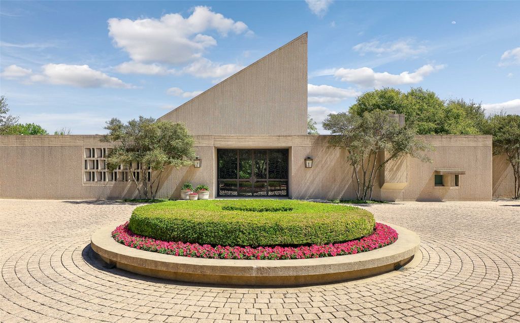 1400 Shady Oaks Lane, Westover Hills, TX 76107 — exterior