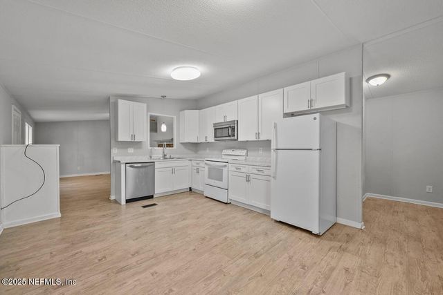 9655 E DEEP CREEK Boulevard, Hastings, FL 32145