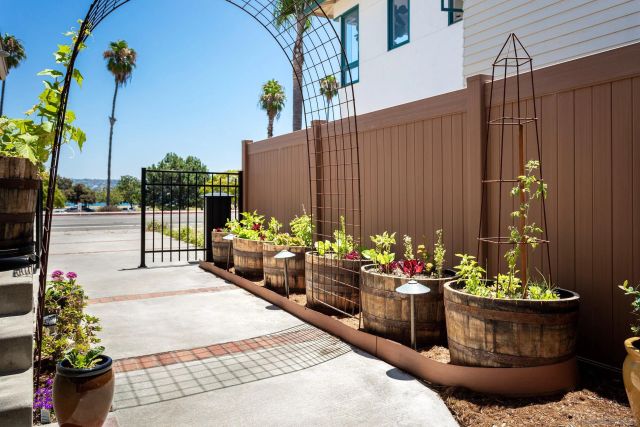 3634 Crown Point Drive, San Diego, CA 92109