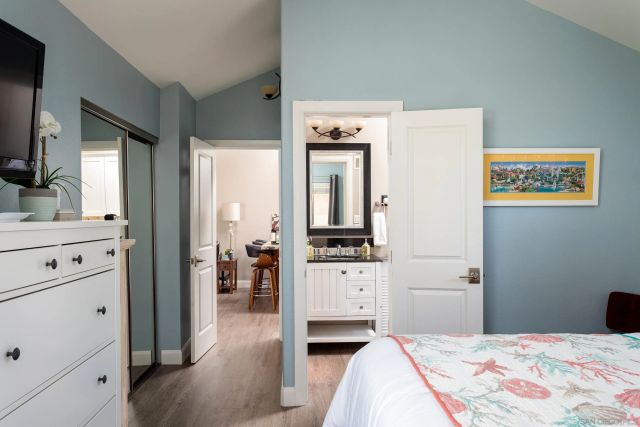 3634 Crown Point Drive, San Diego, CA 92109