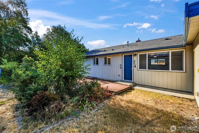 1309 Lenore Drive, Tacoma, WA 98406
