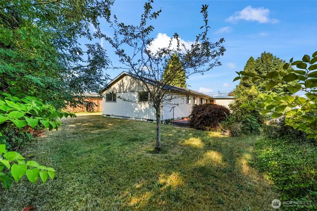 1309 Lenore Drive, Tacoma, WA 98406