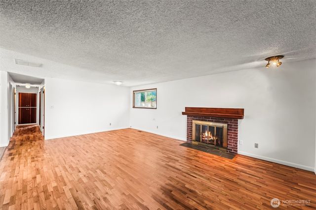 1309 Lenore Drive, Tacoma, WA 98406