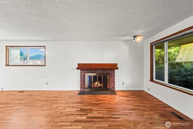 1309 Lenore Drive, Tacoma, WA 98406