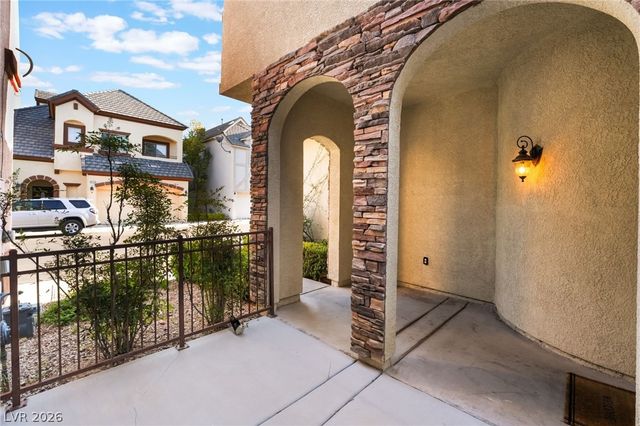 9236 Whitekirk Place, Las Vegas, NV 89145
